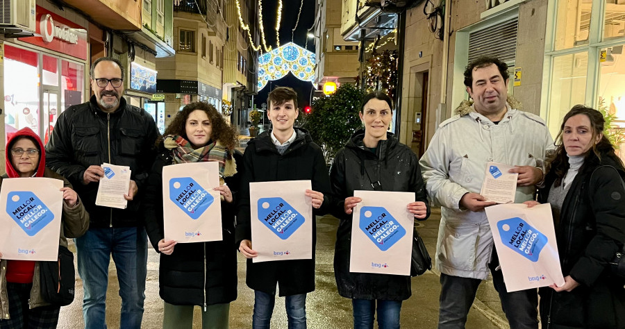 El BNG de Ribeira inicia una campaña para animar a consumir en el comercio local