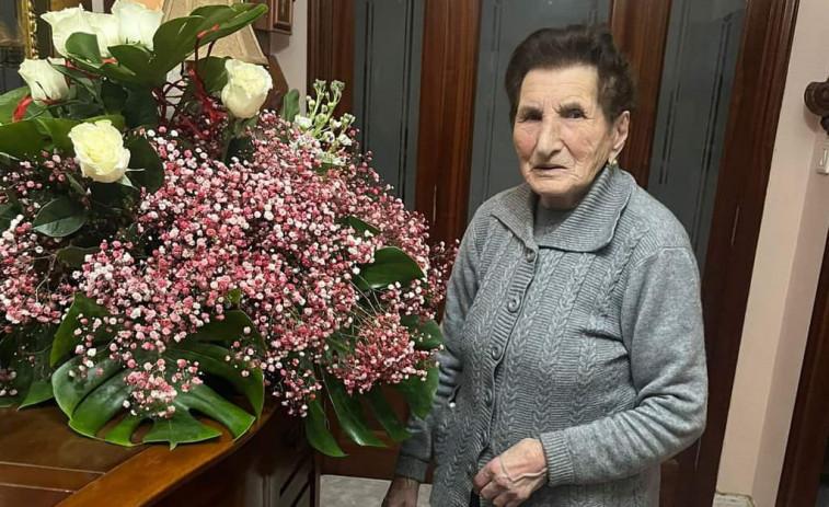 Purificación Pérez Sampedro, de Aguiño, cumplió 104 años
