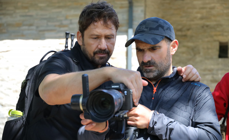 Lesmes Iglesias participa en un documental de Miguel Ángel Tobías sobre una navegación por el Atlántico