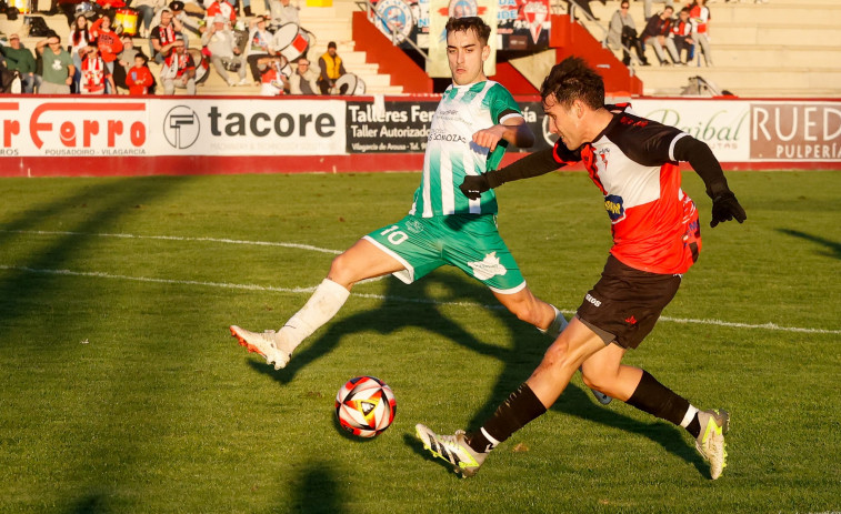 Un gran Arosa arrolla al Somozas y se sitúa cuarto (2-0)