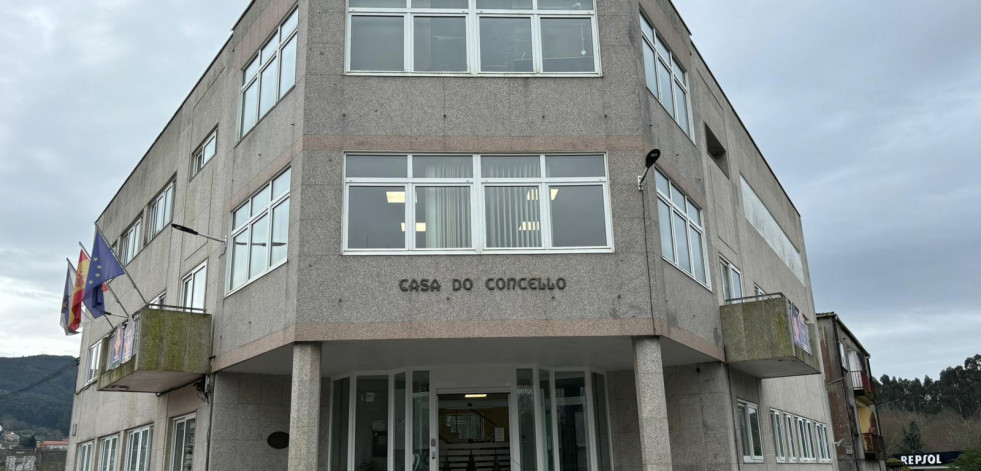 Cuntis licita los dos próximos años del servicio de ayuda a domicilio por 1.842.080 euros