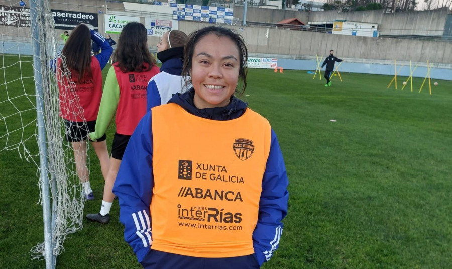 Connie Cáliz llegó al fin a Sanxenxo y ya se entrena con el Viajes InterRías FF