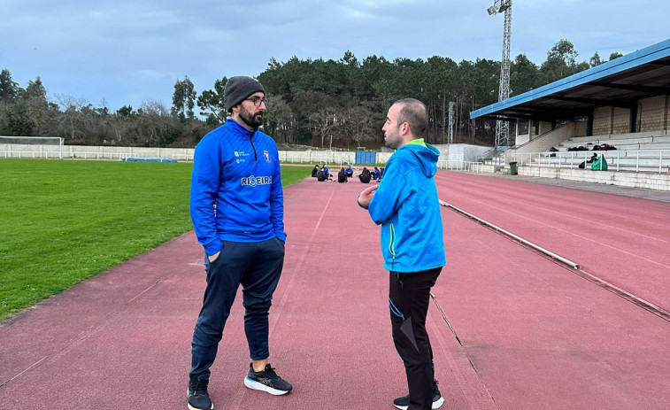 El PP de Ribeira presentó el miércoles una moción para solicitar el arreglo de la pista de atletismo de A Fieiteira