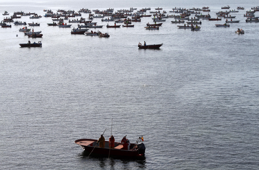 Mariscadores de a flote consiguen el pago de ayudas por el cese de actividad