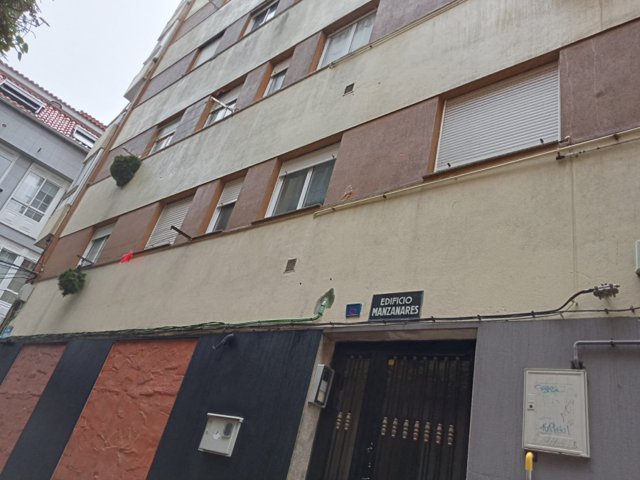 Los residentes en Bandourrío denuncian la conflictividad y falta de seguridad en ese barrio de Ribeira