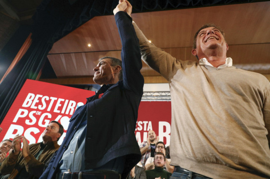 Pedro Sánchez: "Con Besteiro al frente de la Xunta, Galicia no rueda, ¡Galicia vuela!"