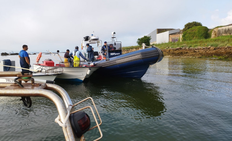 La Cofradía de Cabo de Cruz se siente “discriminada” por parte de la Consellería do Mar