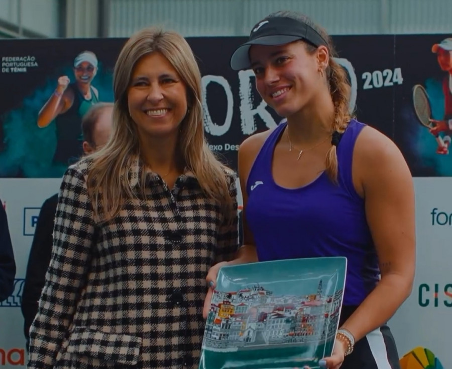 Jéssica Bouzas consigue en Oporto su triunfo más importante en el circuito ITF
