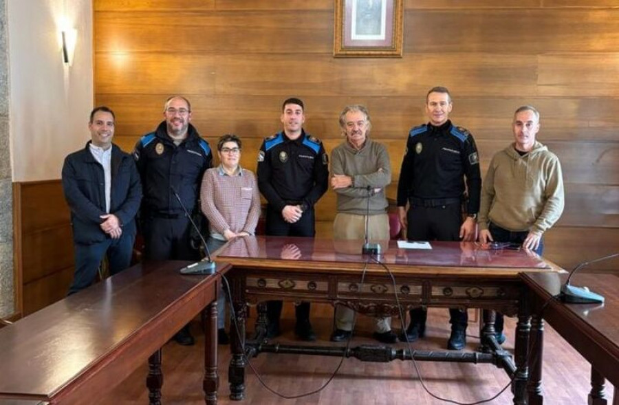 El gobierno de Caldas ratifica su compromiso para cubrir todas las plazas y turnos de la Policía Local