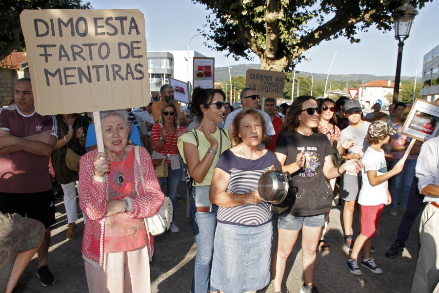 La Subdelegación autoriza la apertura de la pirotecnia de Coaxe y cierra la vía administrativa