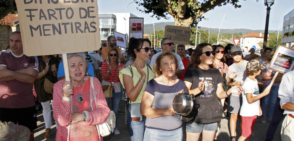 La Subdelegación autoriza la apertura de la pirotecnia de Coaxe y cierra la vía administrativa