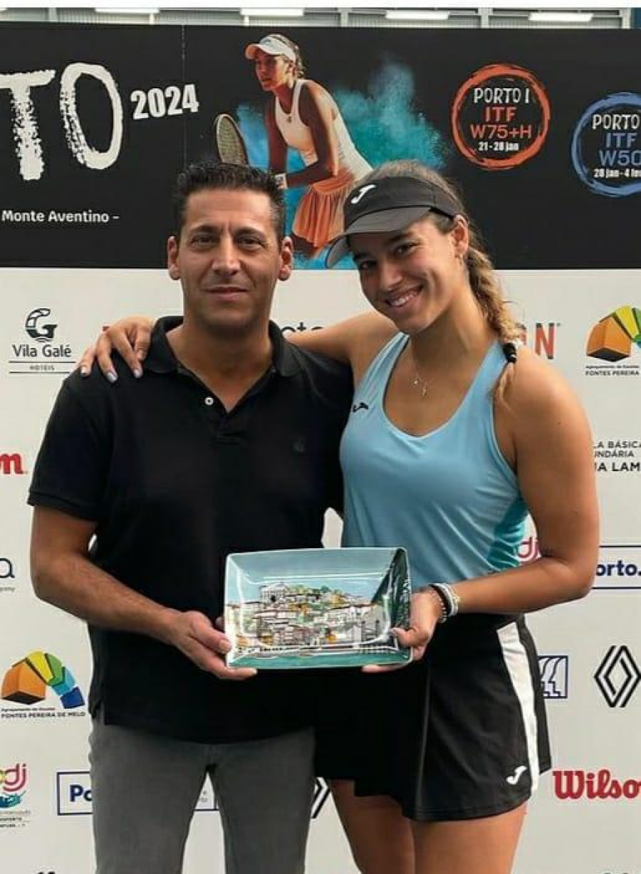 Bouzas no pudo con Sramkova en la final de Oporto