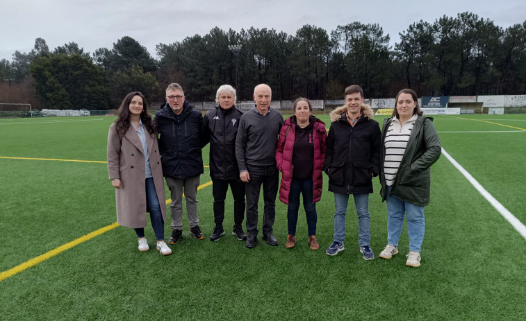 El Concello de Catoira proyecta la mejora del campo de fútbol de As Lombas por 85.000 euros