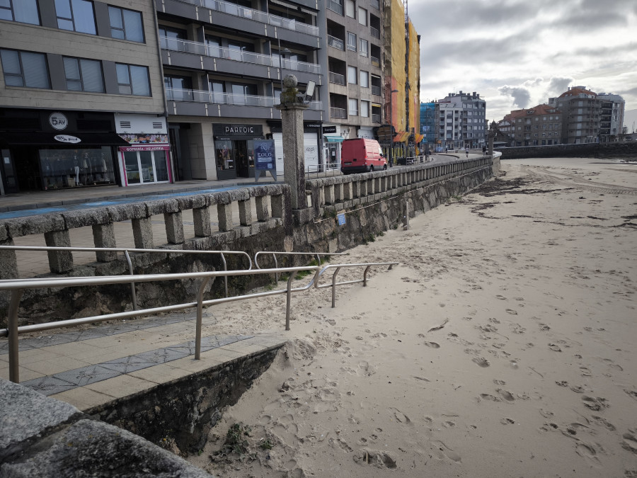 Sanxenxo encarga un estudio para recolocar la arena de Silgar y recuperar el cauce natural del río en Areas