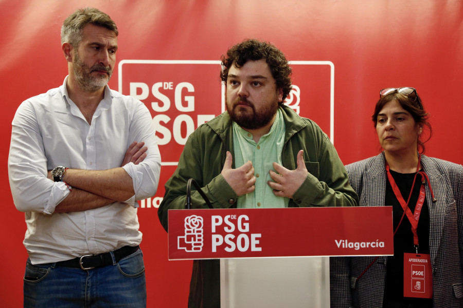 El PSOE de Vilagarcía se reúne de forma urgente para mostrar su apoyo a Pedro Sánchez