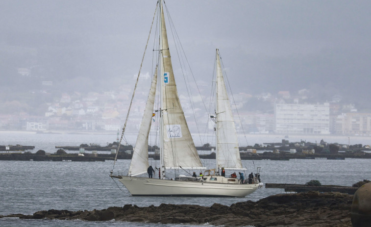 El mal tiempo obliga a posponer el inicio de la proeza náutica de La Peregrina y su tripulación