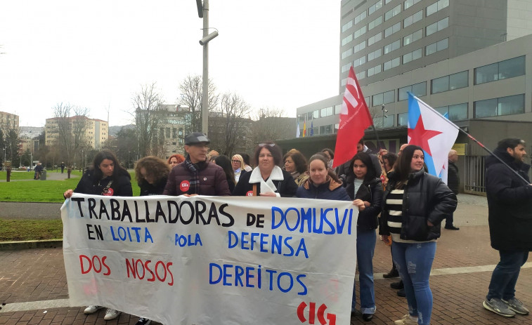 La falta de acuerdo entre DomusVi Ribadumia y los empleados empuja el caso al juzgado y a una posible huelga