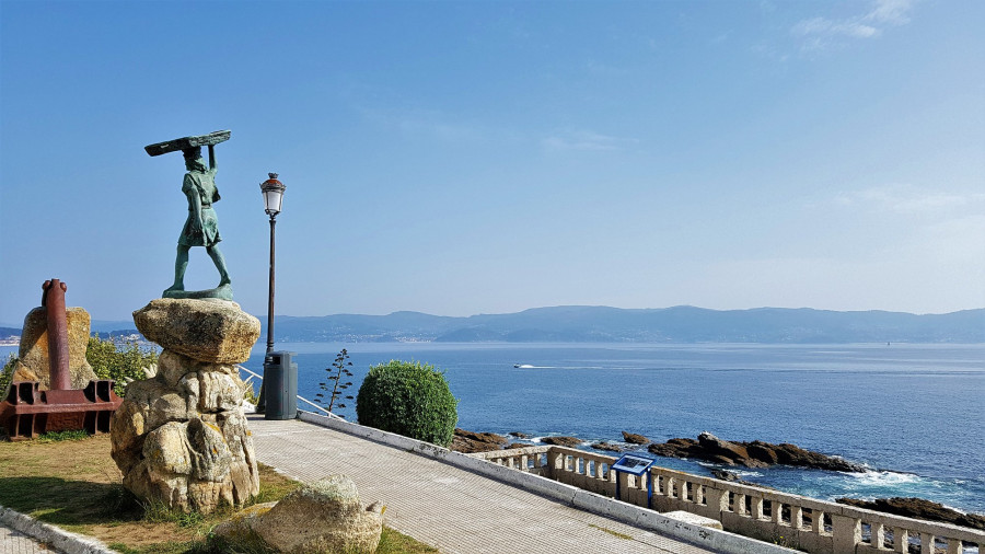 La humanización de la fachada marítima del mirador de A Peixeira en Portonovo despierta el interés de seis empresas