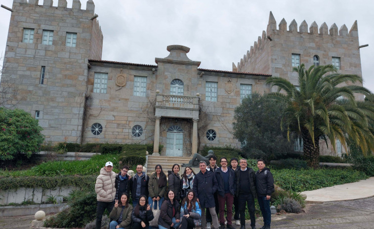 Alumnado de Turismo de A Coruña conoce la Ruta do Viño Rías Baixas