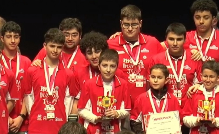 Los equipos de la academia Mega Riveira logran 3 trofeos en un torneo internacional de robots con Lego