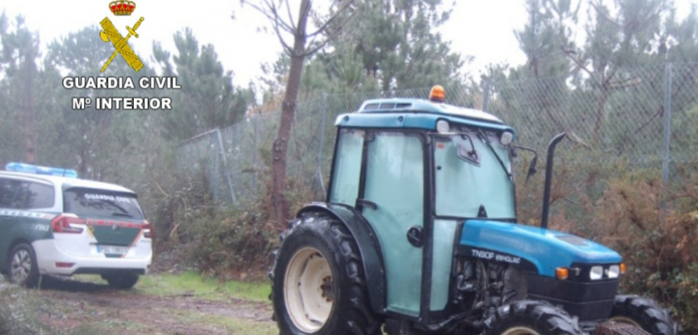Investigan a un hombre de 33 años acusado de robar tractor y maquinaria a vecinos de Caldas