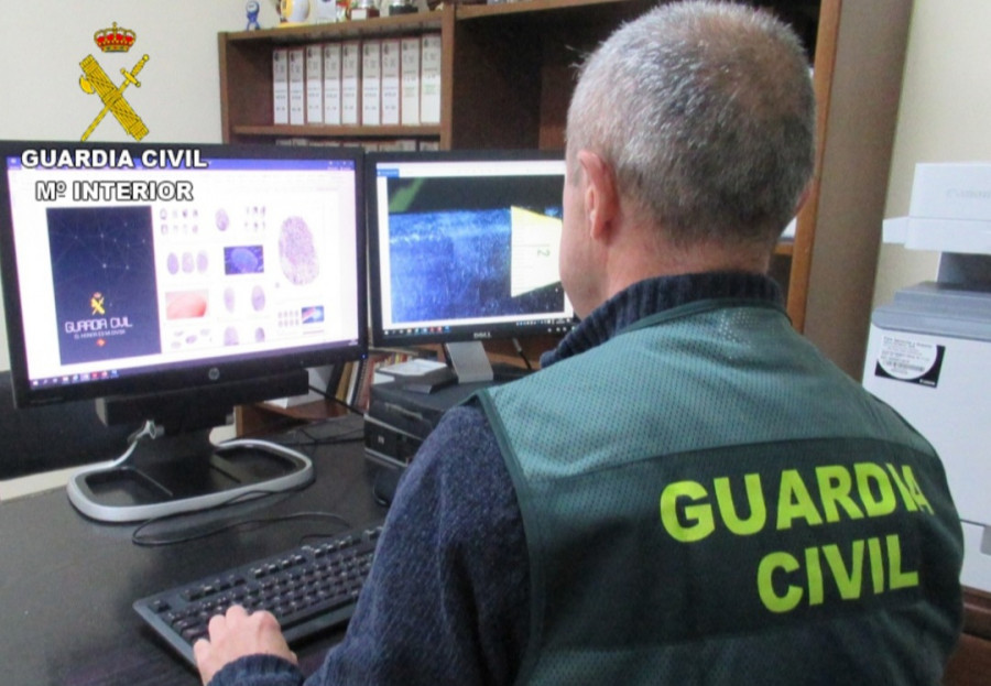 Detienen a un vecino de Meaño por robar en la Cofradía de pescadores de Sanxenxo