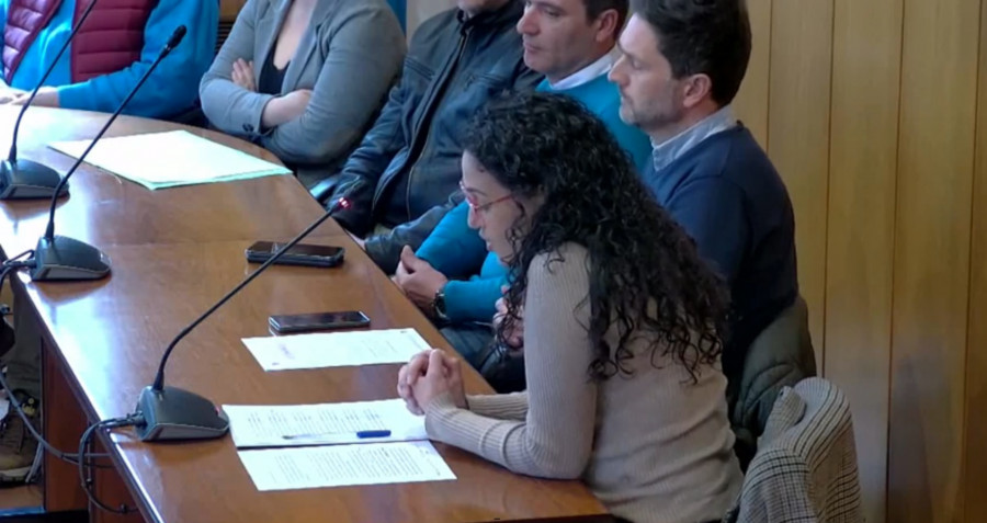 El BNG detona en el Pleno de Meaño el paso de Veciños al PP y la moción de censura en la Mancomunidade