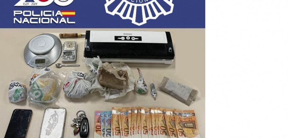 La Policía Nacional desarticula un grupo de venta de heroína tras un registro en Vilagarcía