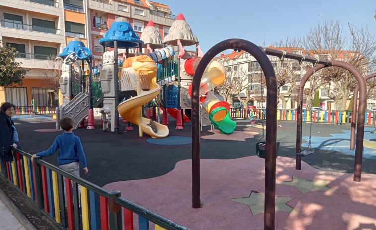 Adjudicada definitivamente la cubierta del parque infantil de Abesadas a la oferta presentada con una rebaja del 3%