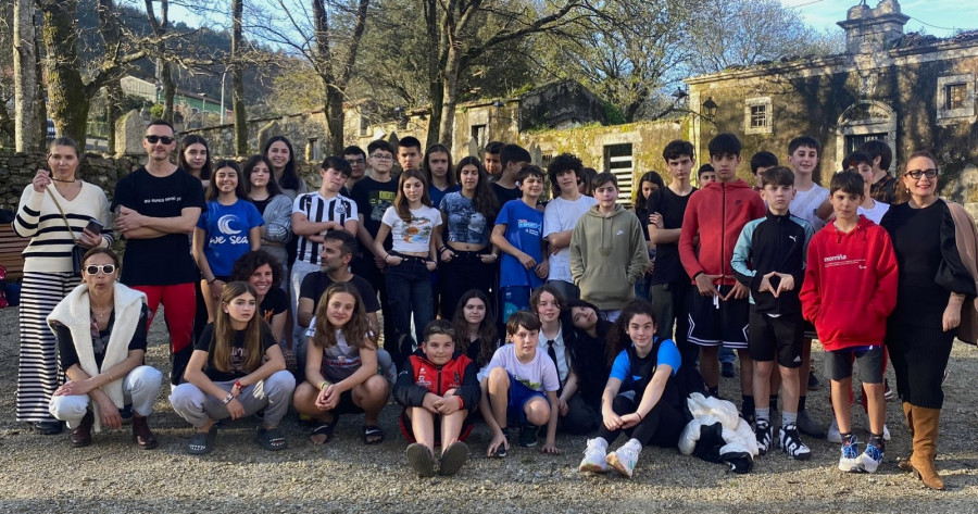 Alumnos de Boiro y Viana do Castelo participan en un intercambio de idiomas y audiovisual de la mano de Olloboi