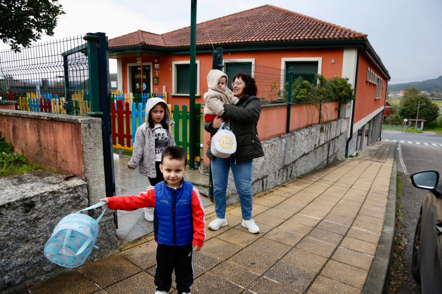 Meis licita por urgencia la reparación del tejado de la guardería y pide una reunión al conselleiro de Sanidade