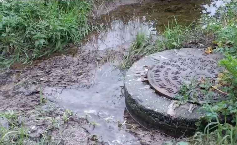 El Colectivo Ecoloxista do Salnés denuncia un vertido de fecales al río da Chanca en Meaño