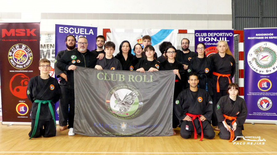 El Club Roli de Caldas de Reis revalida por quinta vez el título de campeón de España