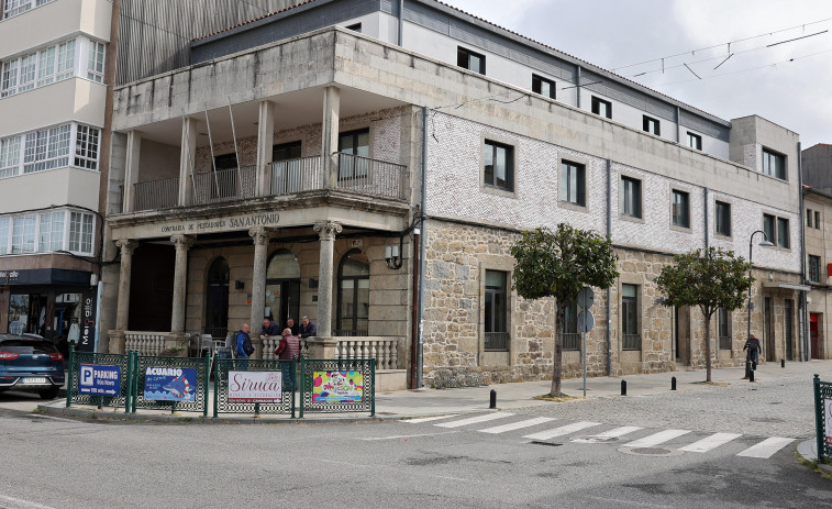 La Cofradía de Cambados recurrirá a la sentencia que le obligó a anular la reducción de jornada de una limpiadora