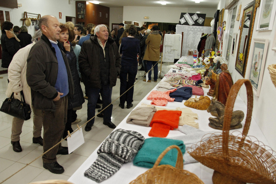 Ravella finaliza la reparación de la cubierta del centro sociocultural de Cornazo