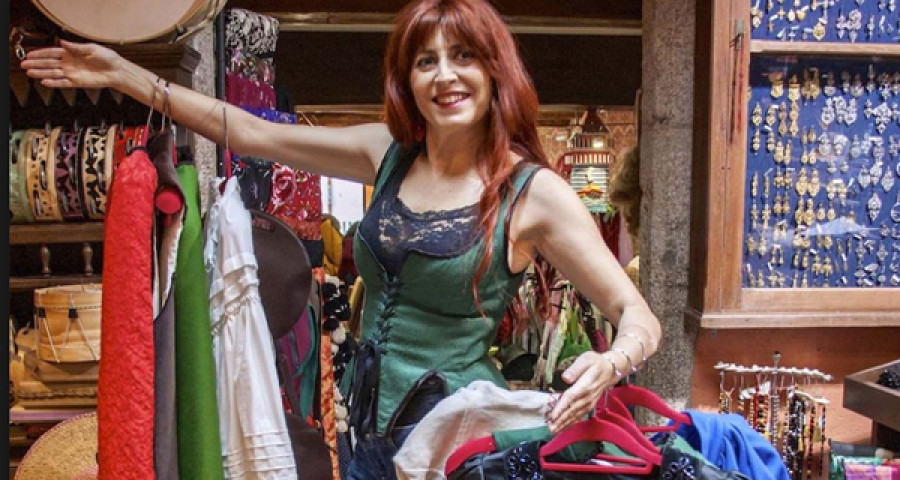 Ribeira celebra el mes del libro con cursos, charlas, cuentacuentos y un concurso escolar