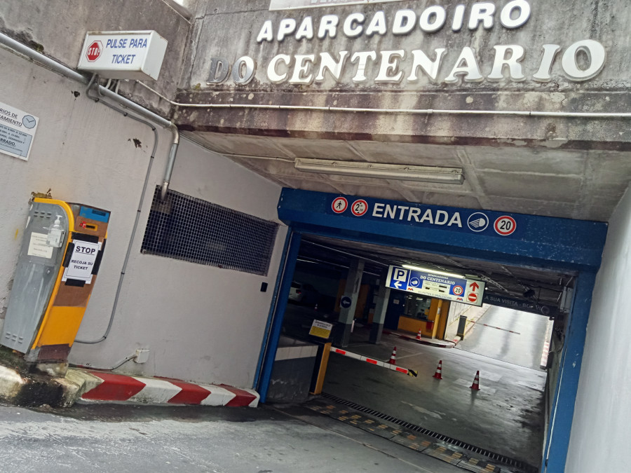 Valoran en casi 900.000 euros la reparación de deficiencias en el aparcamiento del Centenario, en Ribeira