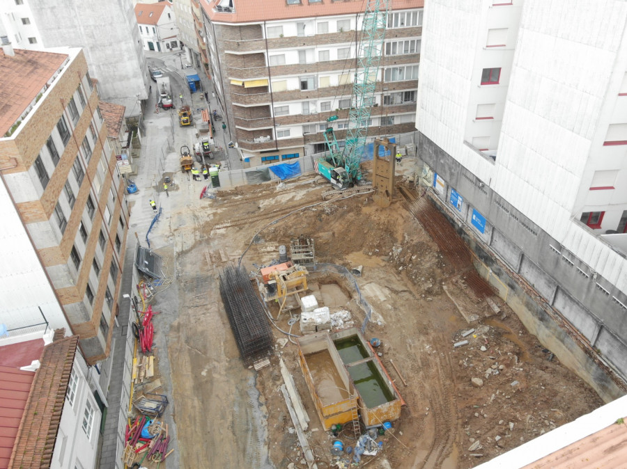 Las obras del nuevo mercado de Sanxenxo avanzan con la previsión del vaciado de la parcela en mayo