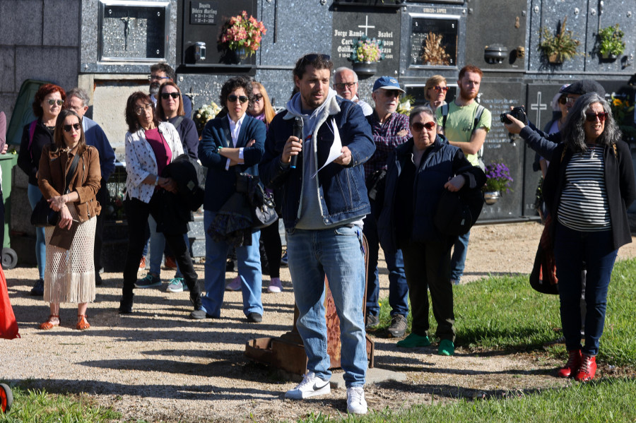 La Iniciativa Cidadá organiza una andaina por la memoria por el cementerio, Loenzo y Os Martices