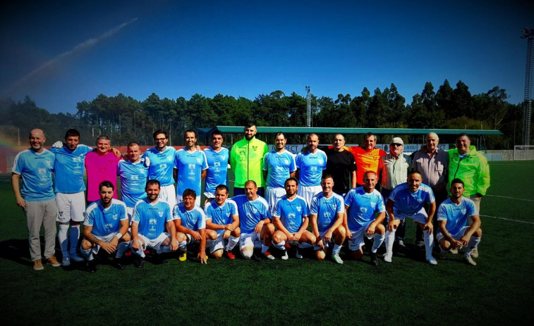 El CD Oasis FV Boiro toma el mando en la Primera División