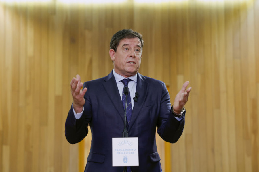 Besteiro, "pegado a la realidad" gallega, propondrá blindar los servicios e iniciativas para el desarrollo