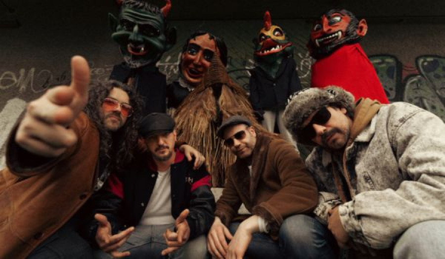 Medio millar de alumnos de Rianxo grabarán cuatro canciones junto a Pauliña, Xurxo Souto, Sés y Dios Ke Te Crew