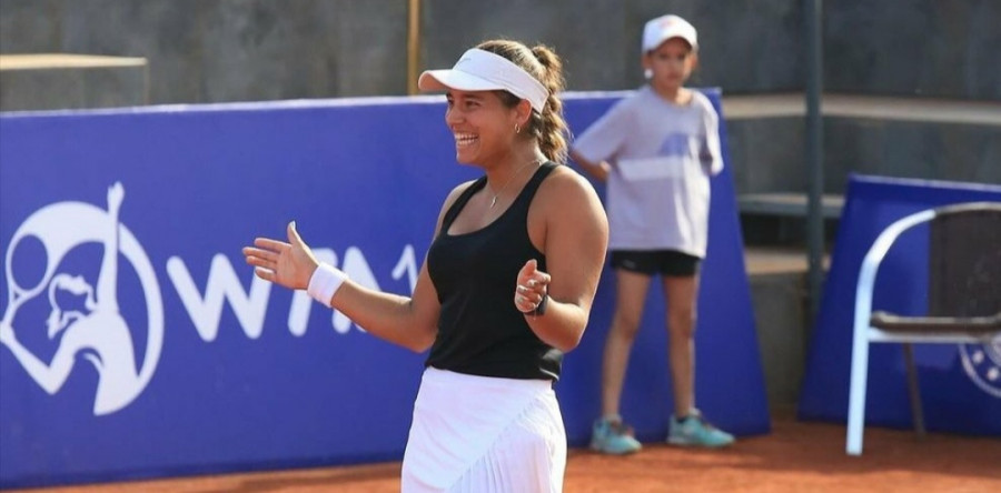 Jéssica Bouzas derrota a una semifinalista de Roland Garros en otro partido sensacional