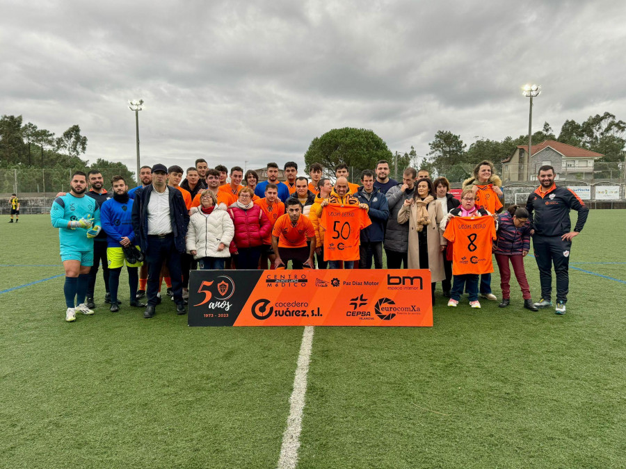 El Deiro sueña con celebrar su ascenso mañana en el derbi ante el Pontearnelas