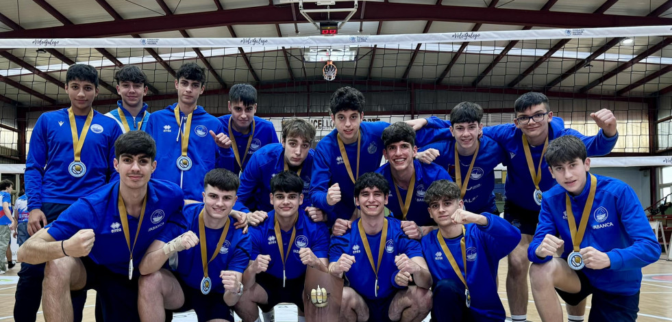 El Boiro Voleibol júnior se proclama campeón de Galicia en A Estrada