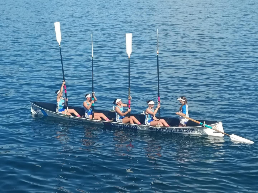 Los bateles de la Ría dominaron los Territoriales de Bueu y de A Pobra