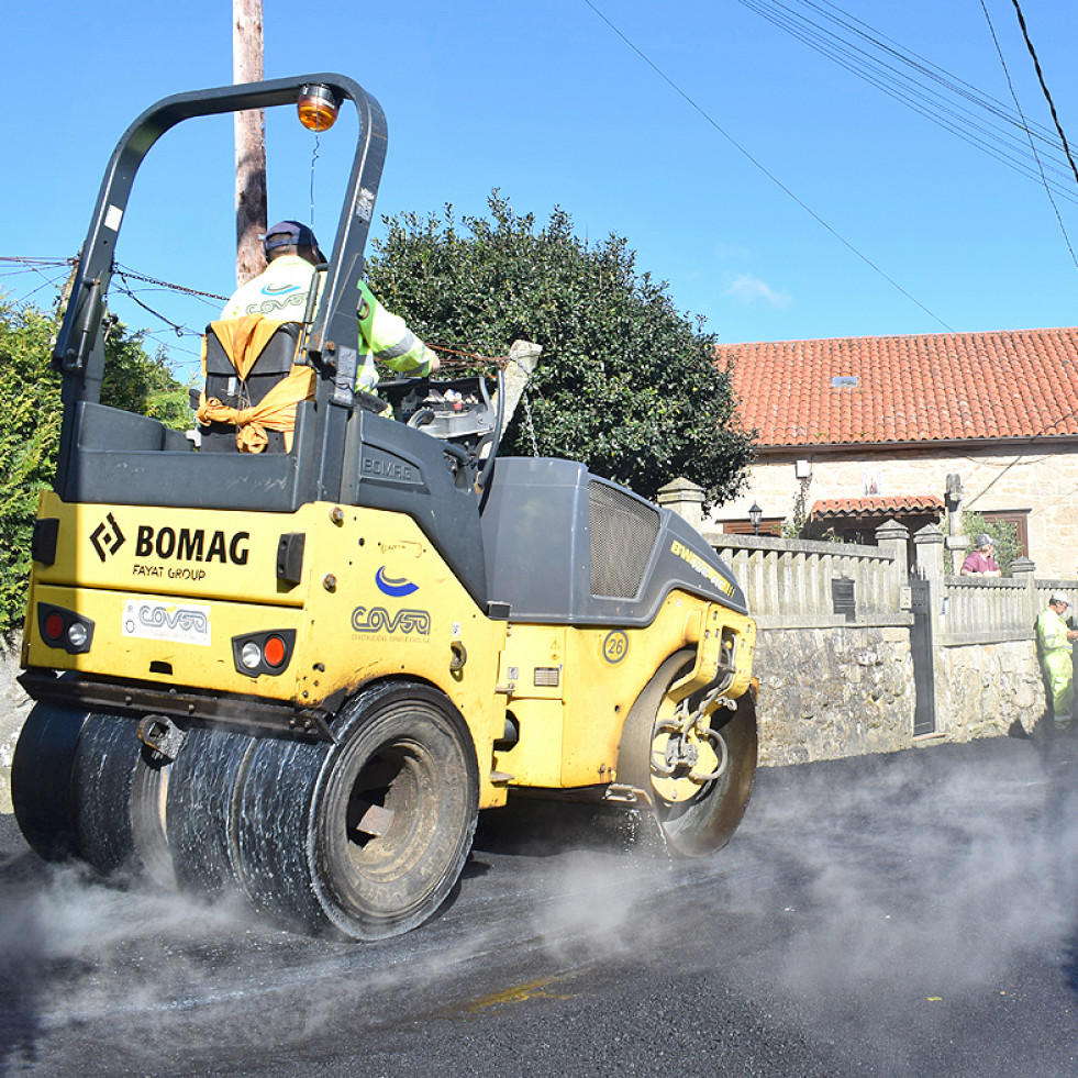 Boiro licita la renovación de pavimentos y pluviales en núcleos rurales