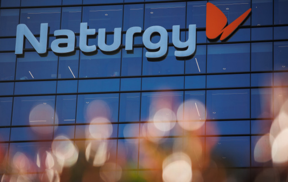 Naturgy encara una semana clave para su posible compra por la emiratí Taqa