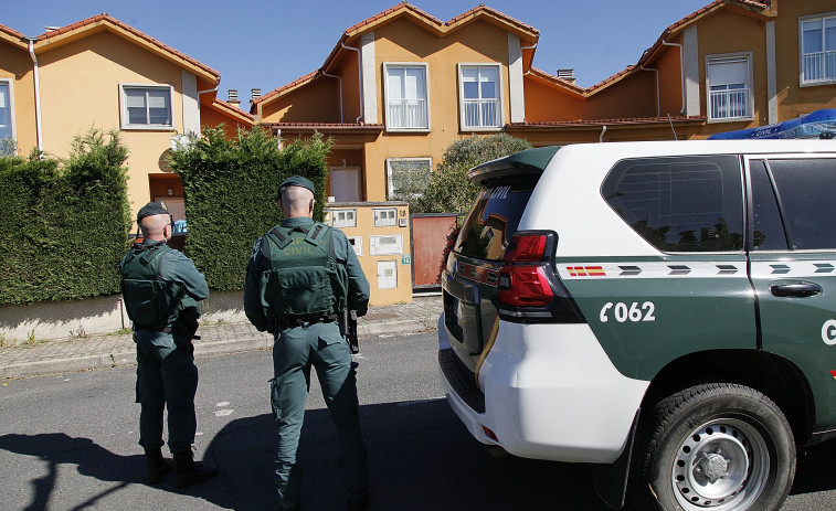 El operativo policial en Ribadumia se saldó con un arrestado y se sigue por la fabricación de narcolanchas
