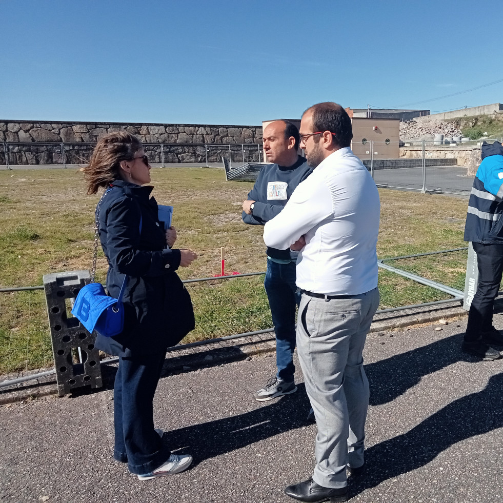 Las últimas comprobaciones en el terreno permiten continuar la obra del club de remo en Aguiño